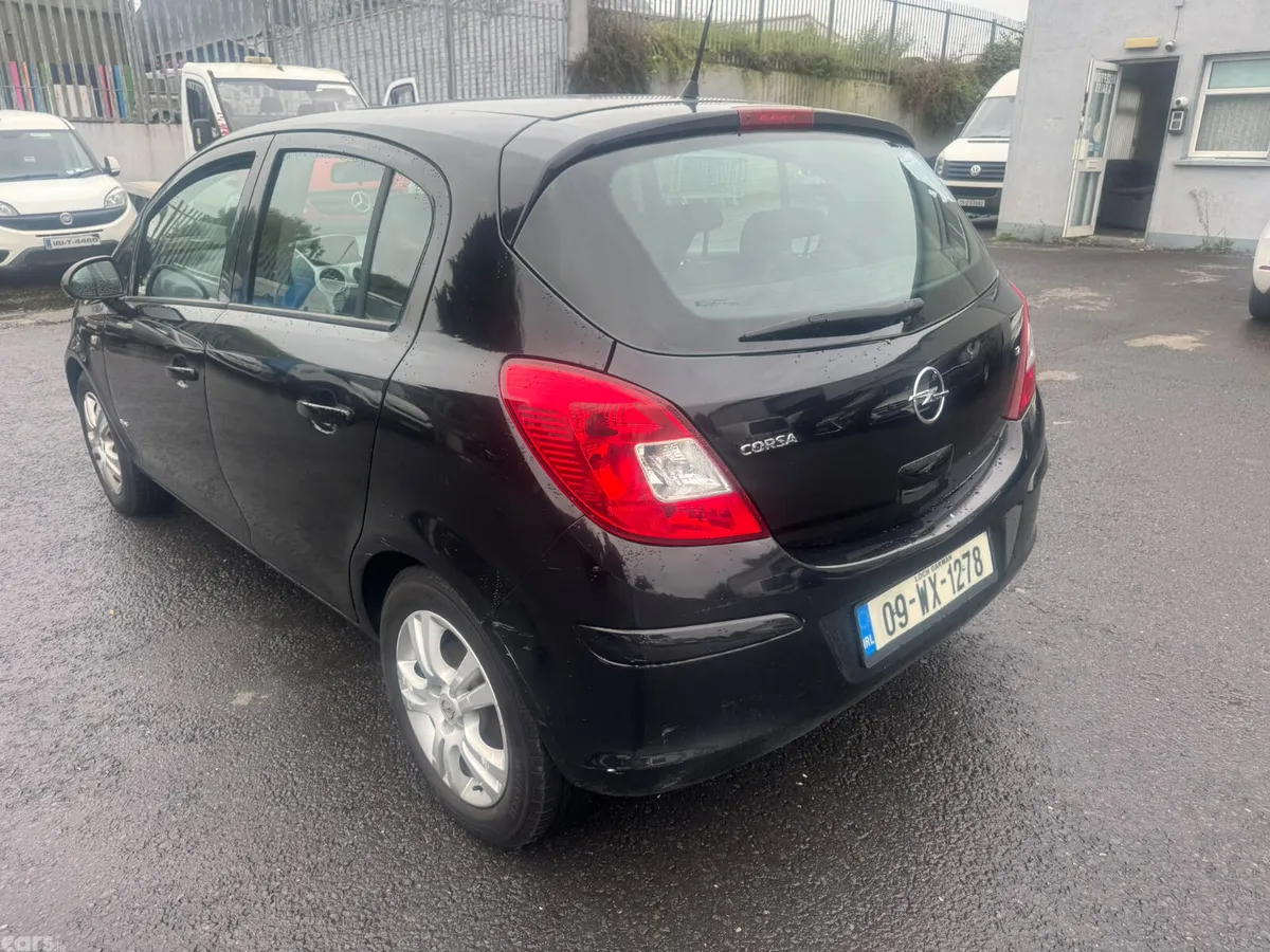 Opel Corsa Hatchback, Petrol, 2009, Black