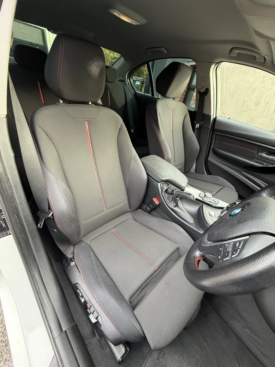 BMW 3-Series Saloon, Diesel, 2013, White