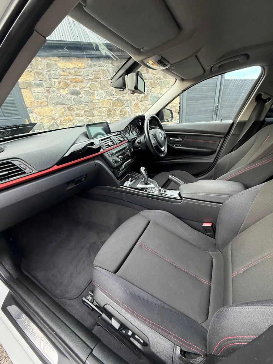 BMW 3-Series Saloon, Diesel, 2013, White