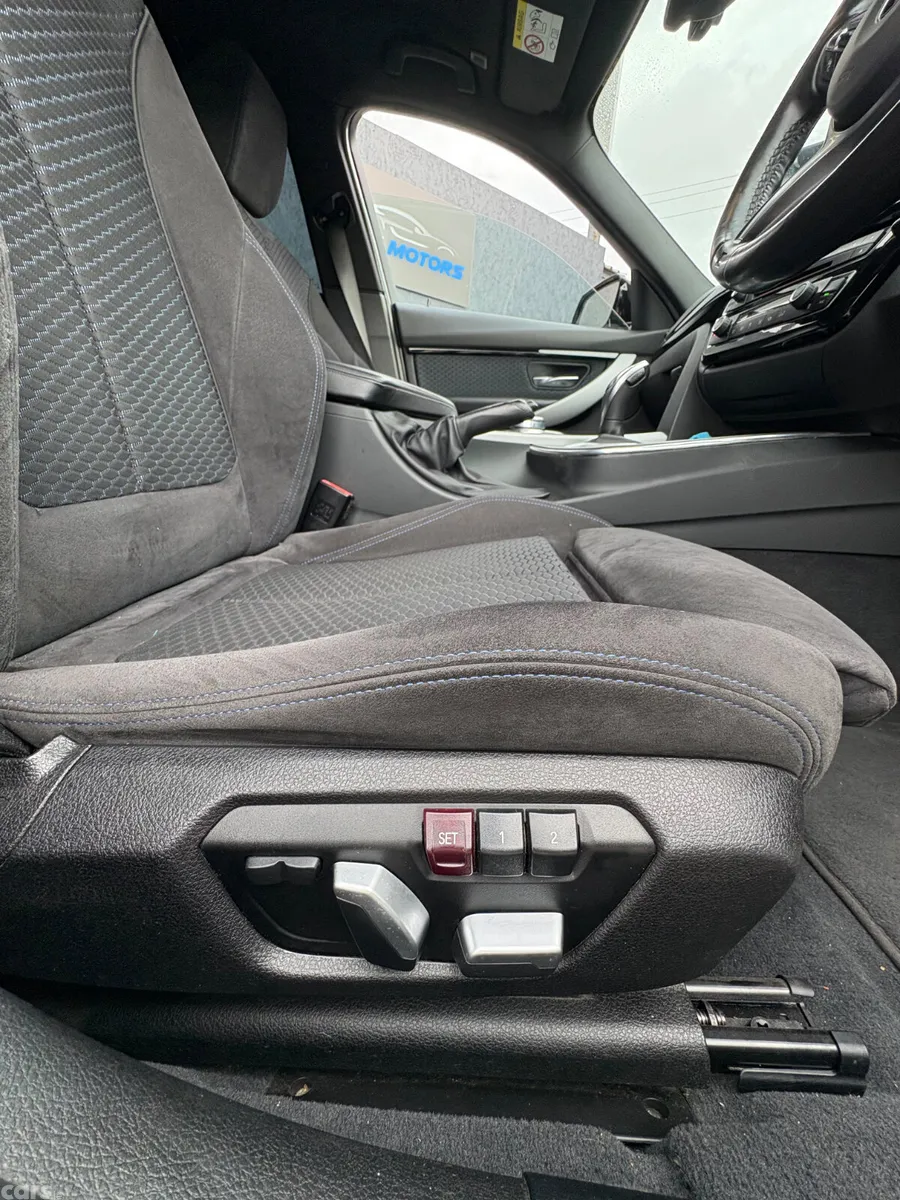 BMW 3-Series Estate, Petrol, 2017, White