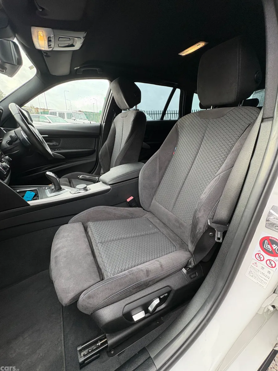 BMW 3-Series Estate, Petrol, 2017, White
