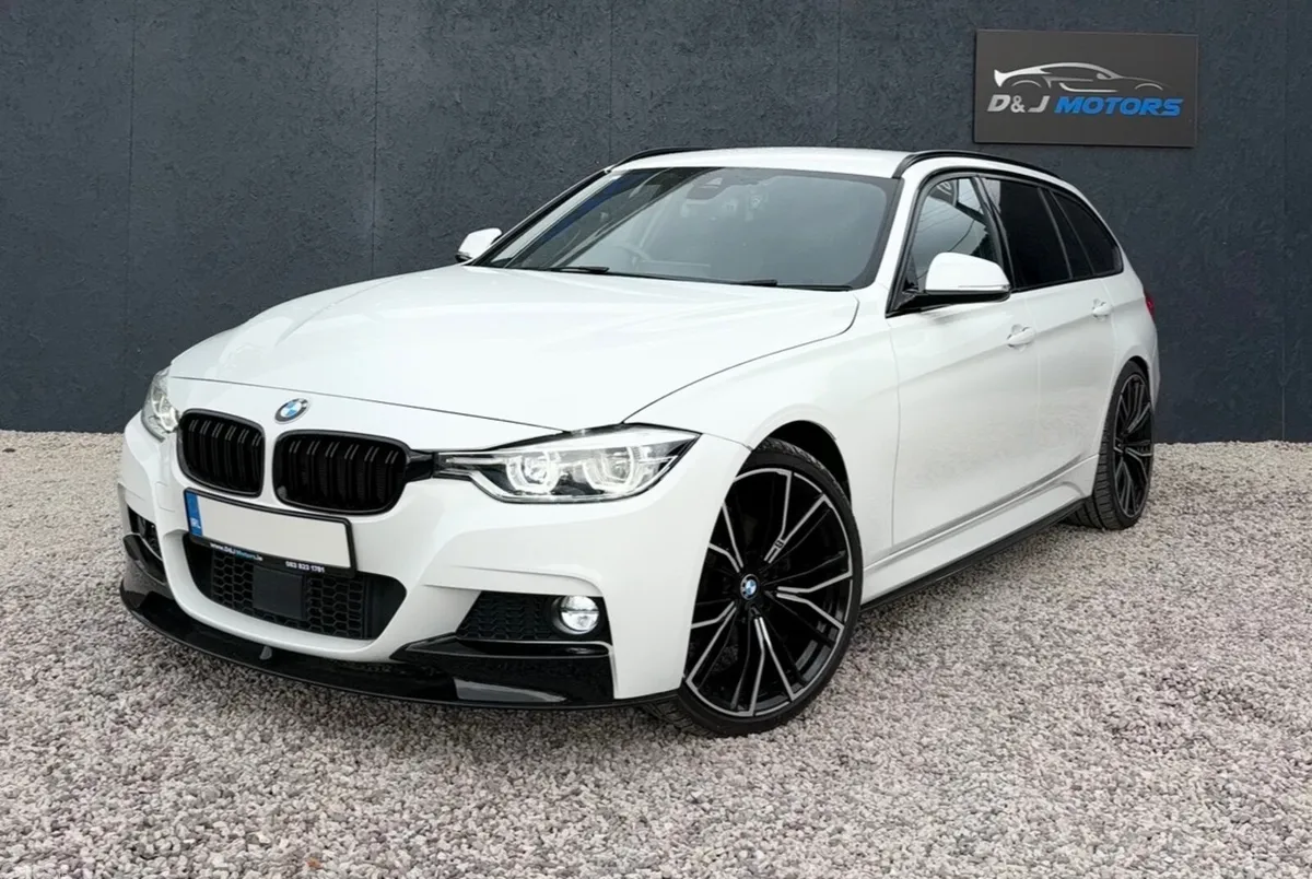 BMW 3-Series Estate, Petrol, 2017, White