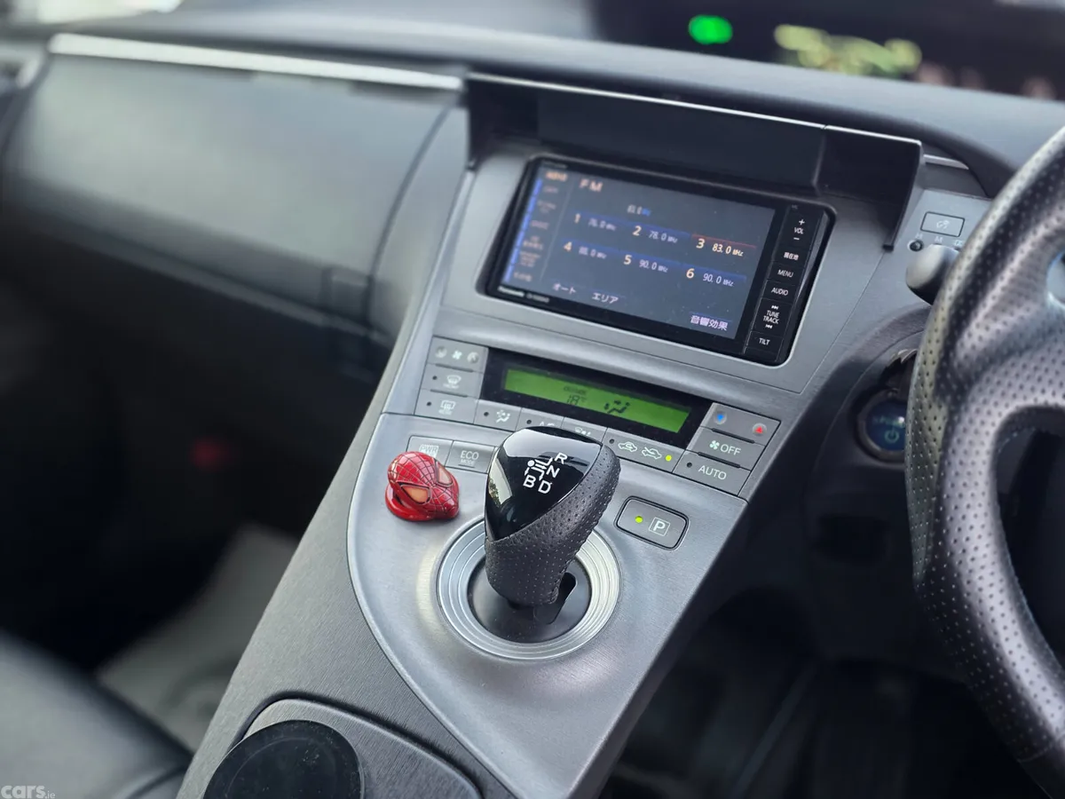 Toyota Prius Hatchback, Petrol Hybrid, 2015, Silver