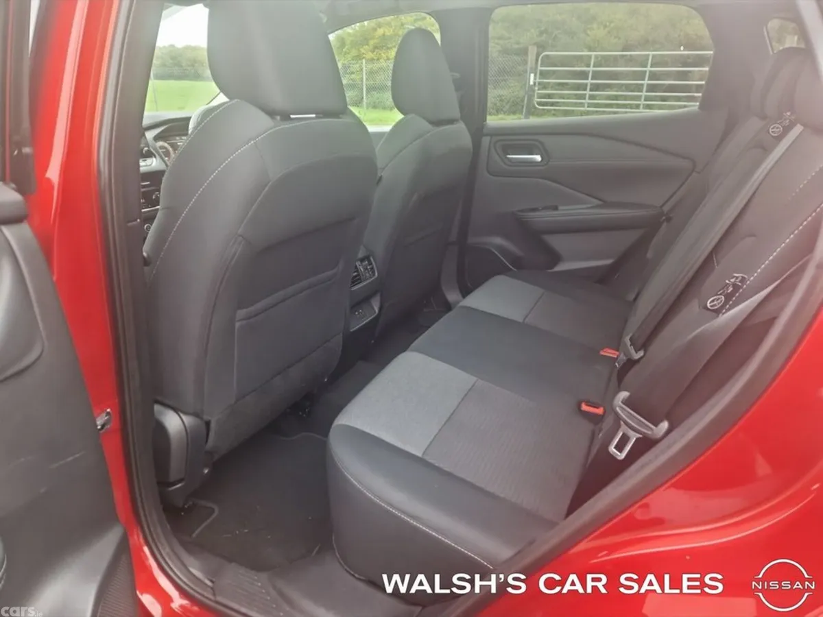 Nissan Qashqai SUV, Petrol, 2022, Red
