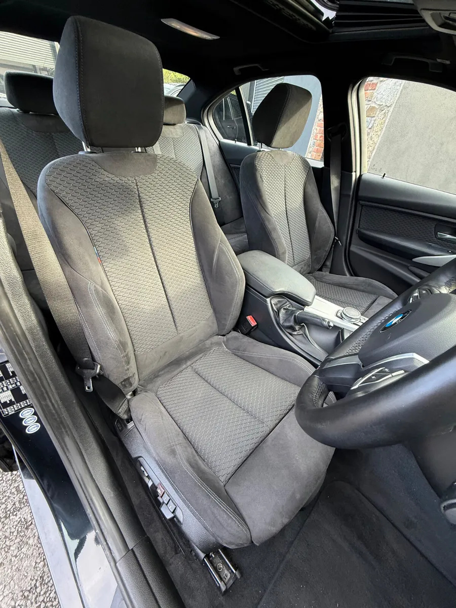 BMW 3-Series Saloon, Diesel, 2015, Black