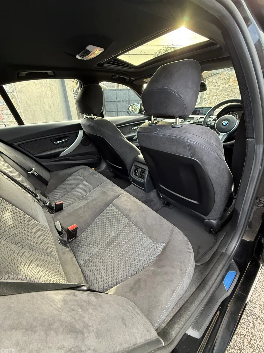 BMW 3-Series Saloon, Diesel, 2015, Black