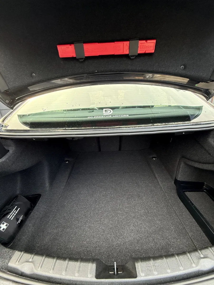 BMW 3-Series Saloon, Diesel, 2015, Black