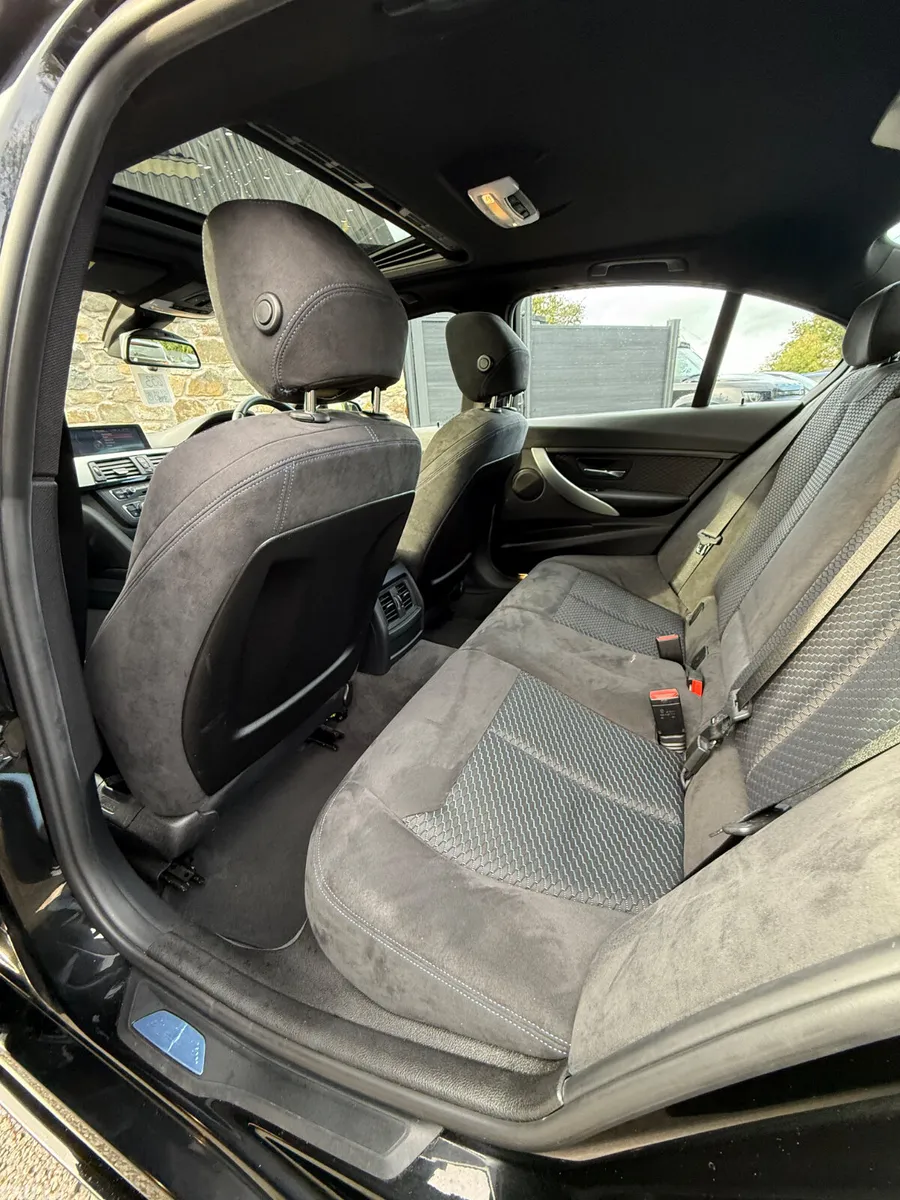 BMW 3-Series Saloon, Diesel, 2015, Black