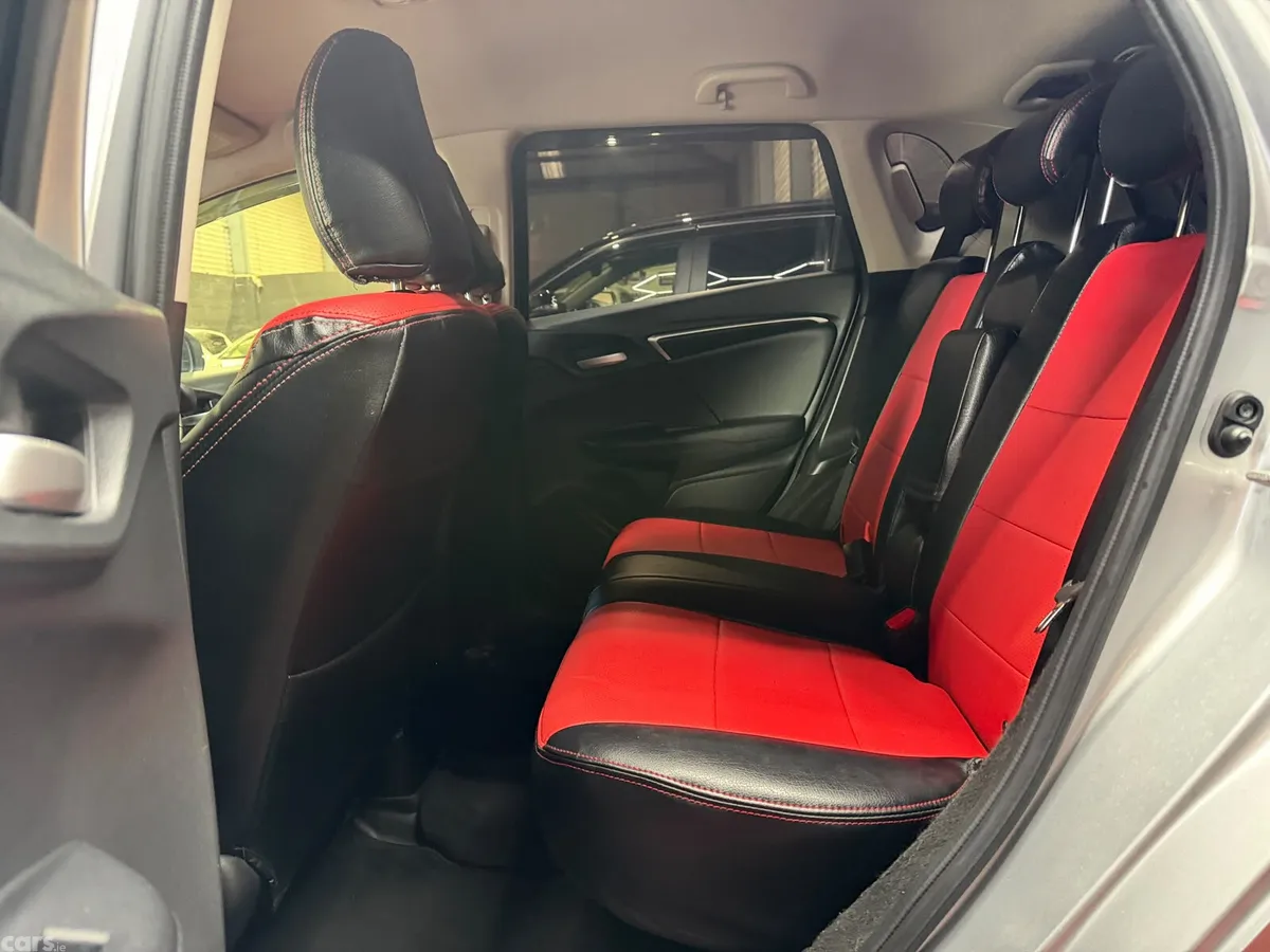 Honda Fit Hatchback, Petrol Hybrid, 2016, Silver