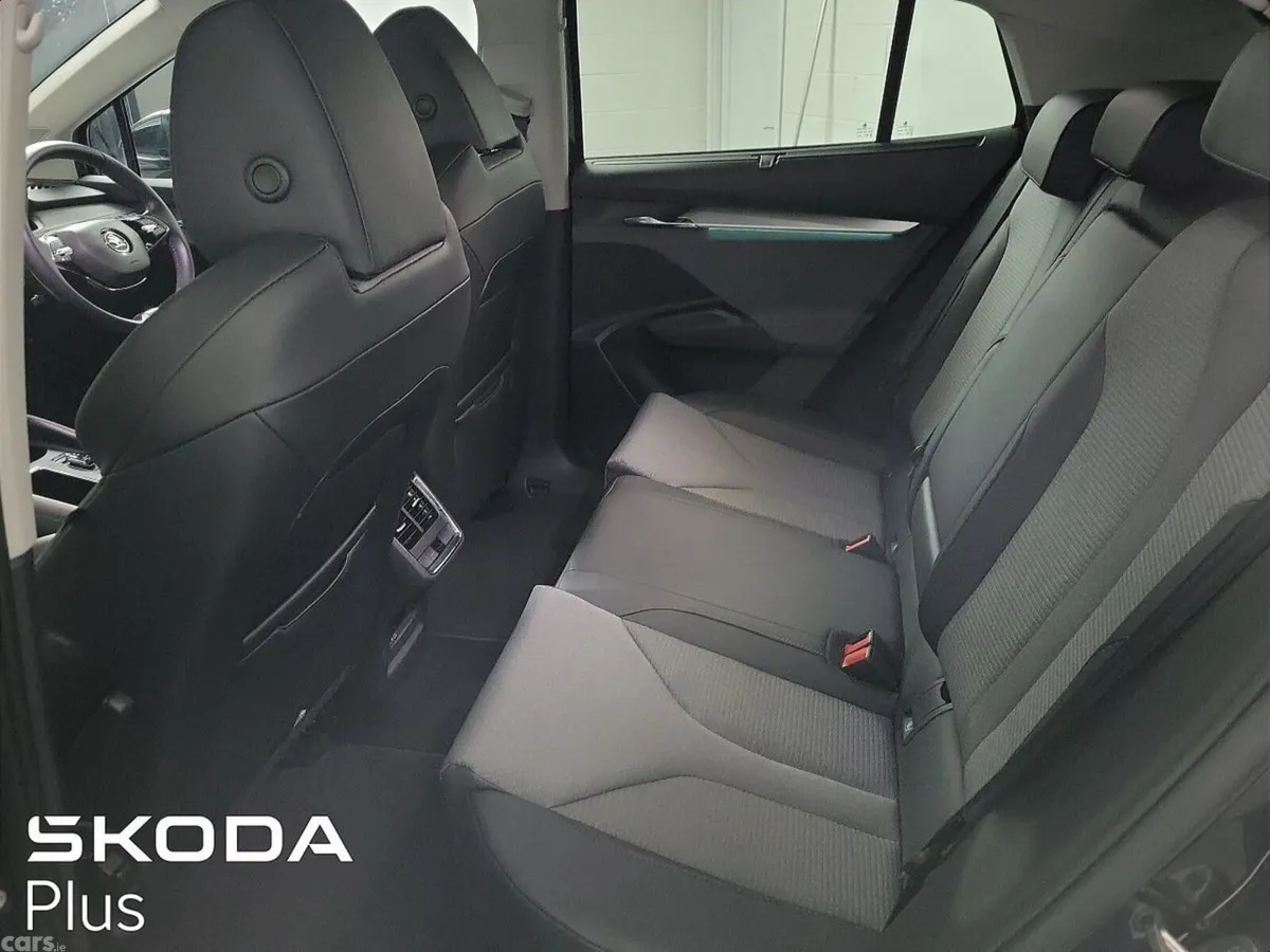 Skoda Enyaq Hatchback, Electric, 2023, Black