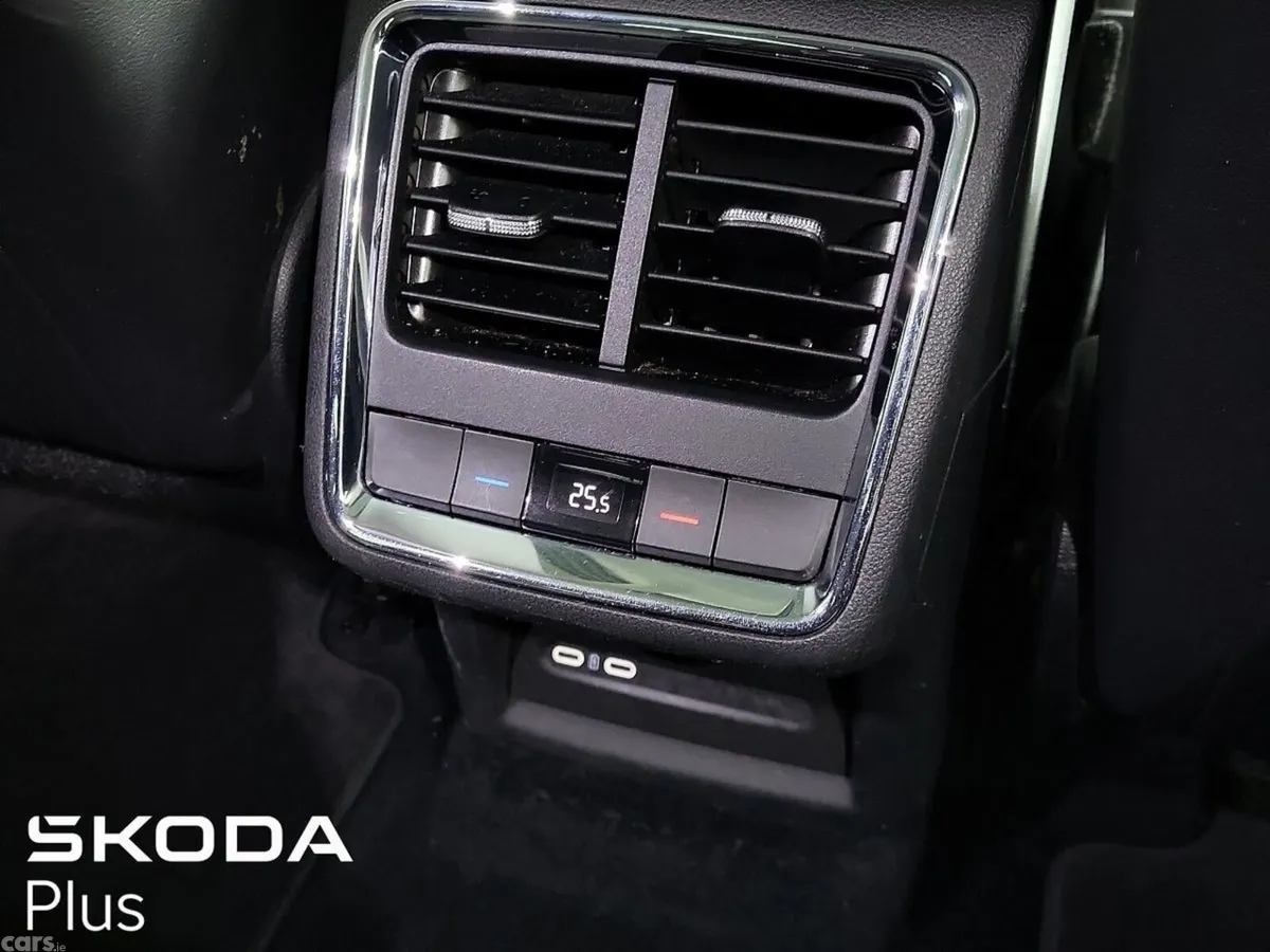Skoda Enyaq Hatchback, Electric, 2023, Black