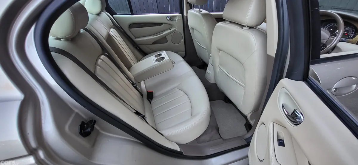 Jaguar X-Type Saloon, Petrol, 2004, Beige