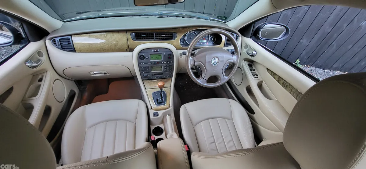 Jaguar X-Type Saloon, Petrol, 2004, Beige