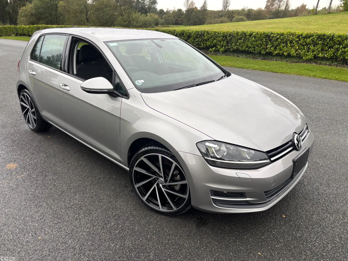 Volkswagen Golf Hatchback, Petrol, 2015, Silver