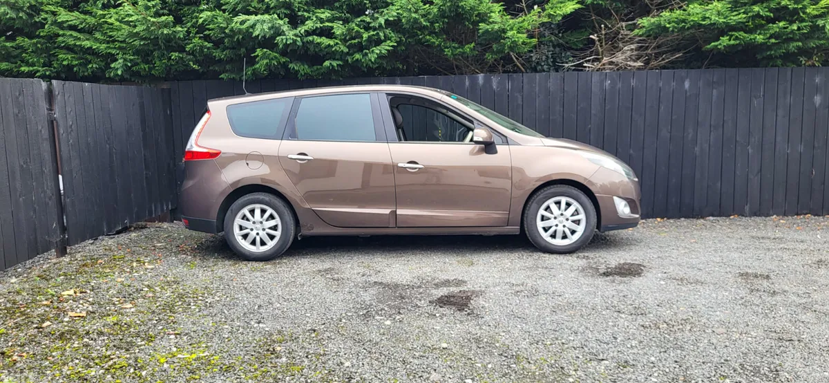 Renault Grand Scenic MPV, Diesel, 2010, Beige