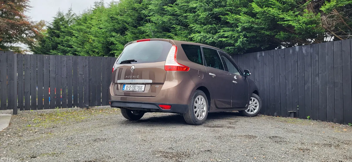 Renault Grand Scenic MPV, Diesel, 2010, Beige