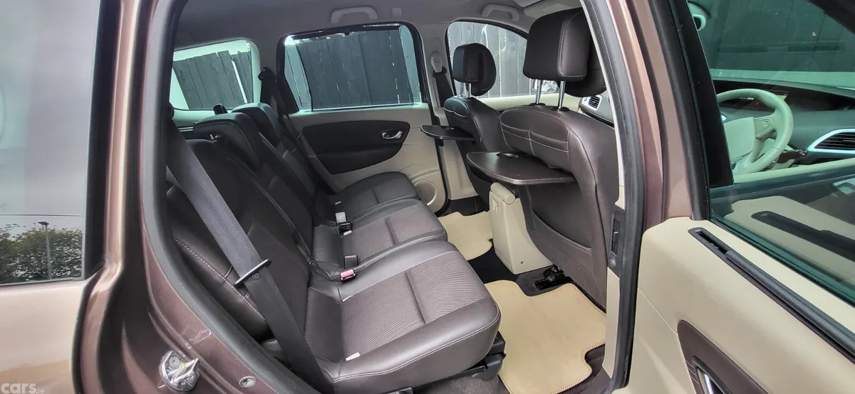 Renault Grand Scenic MPV, Diesel, 2010, Beige