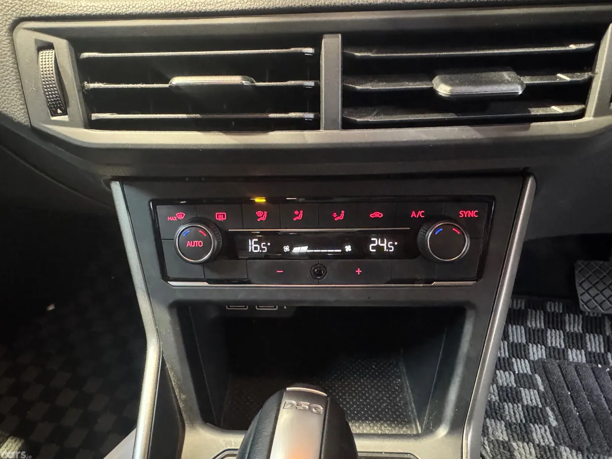 Volkswagen Polo Hatchback, Petrol, 2018, Red