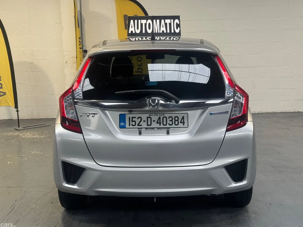 Honda Fit Hatchback, Petrol Hybrid, 2015, Silver