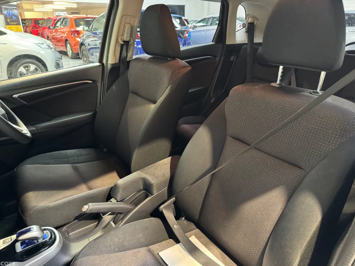 Honda Fit Hatchback, Petrol Hybrid, 2015, Silver