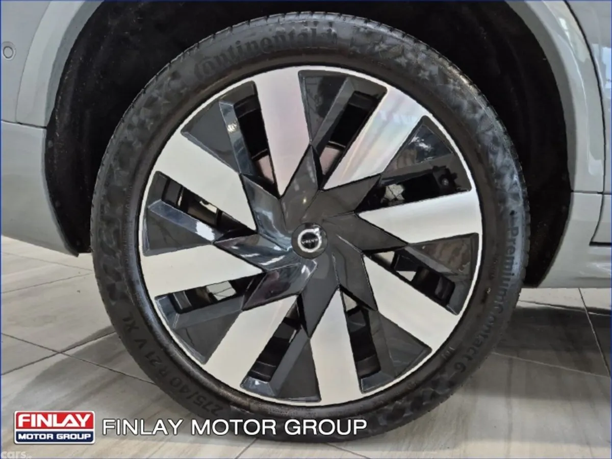 Volvo XC90 SUV, Petrol Plug-in Hybrid, 2024, Grey