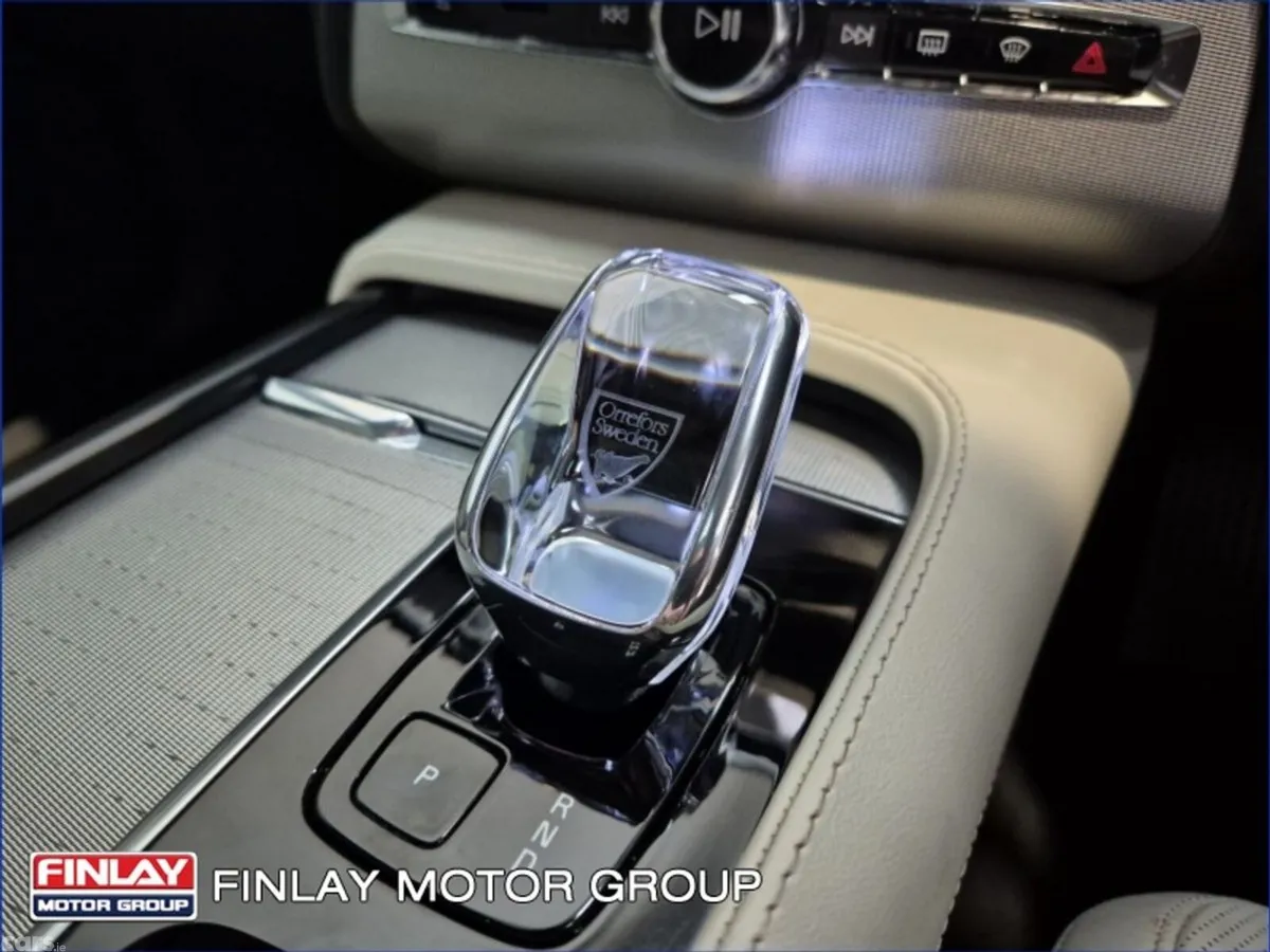 Volvo XC90 SUV, Petrol Plug-in Hybrid, 2024, Grey