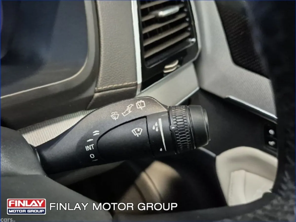 Volvo XC90 SUV, Petrol Plug-in Hybrid, 2024, Grey