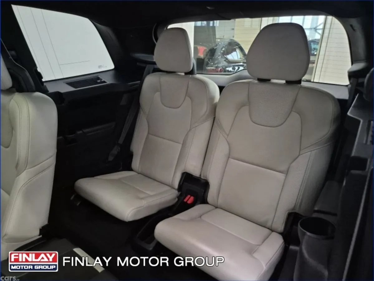 Volvo XC90 SUV, Petrol Plug-in Hybrid, 2024, Grey