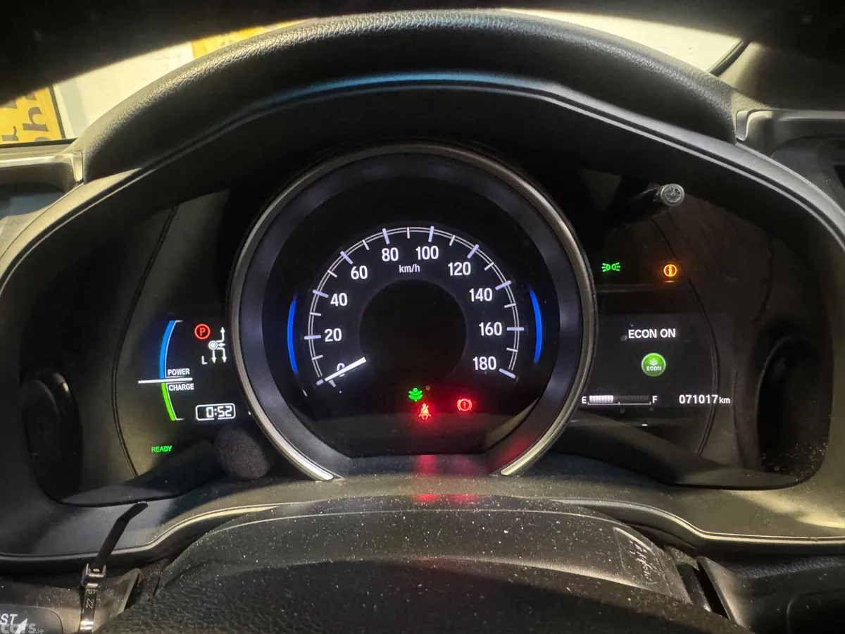 Honda Fit Hatchback, Petrol Hybrid, 2018, Red