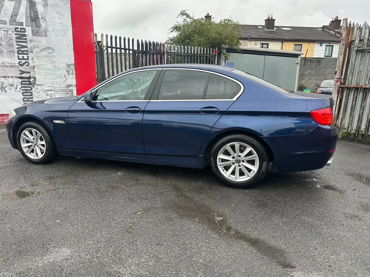 BMW 5-Series Saloon, Diesel, 2013, Blue