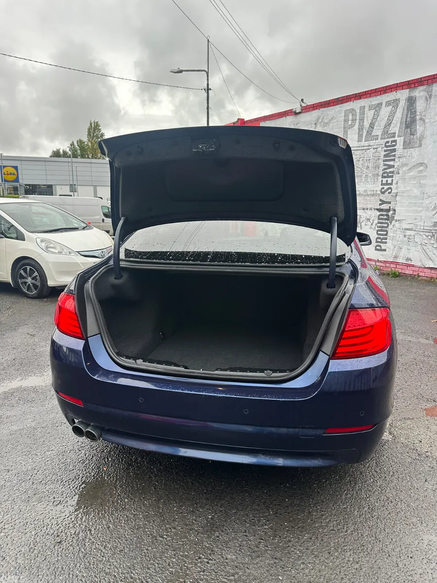 BMW 5-Series Saloon, Diesel, 2013, Blue