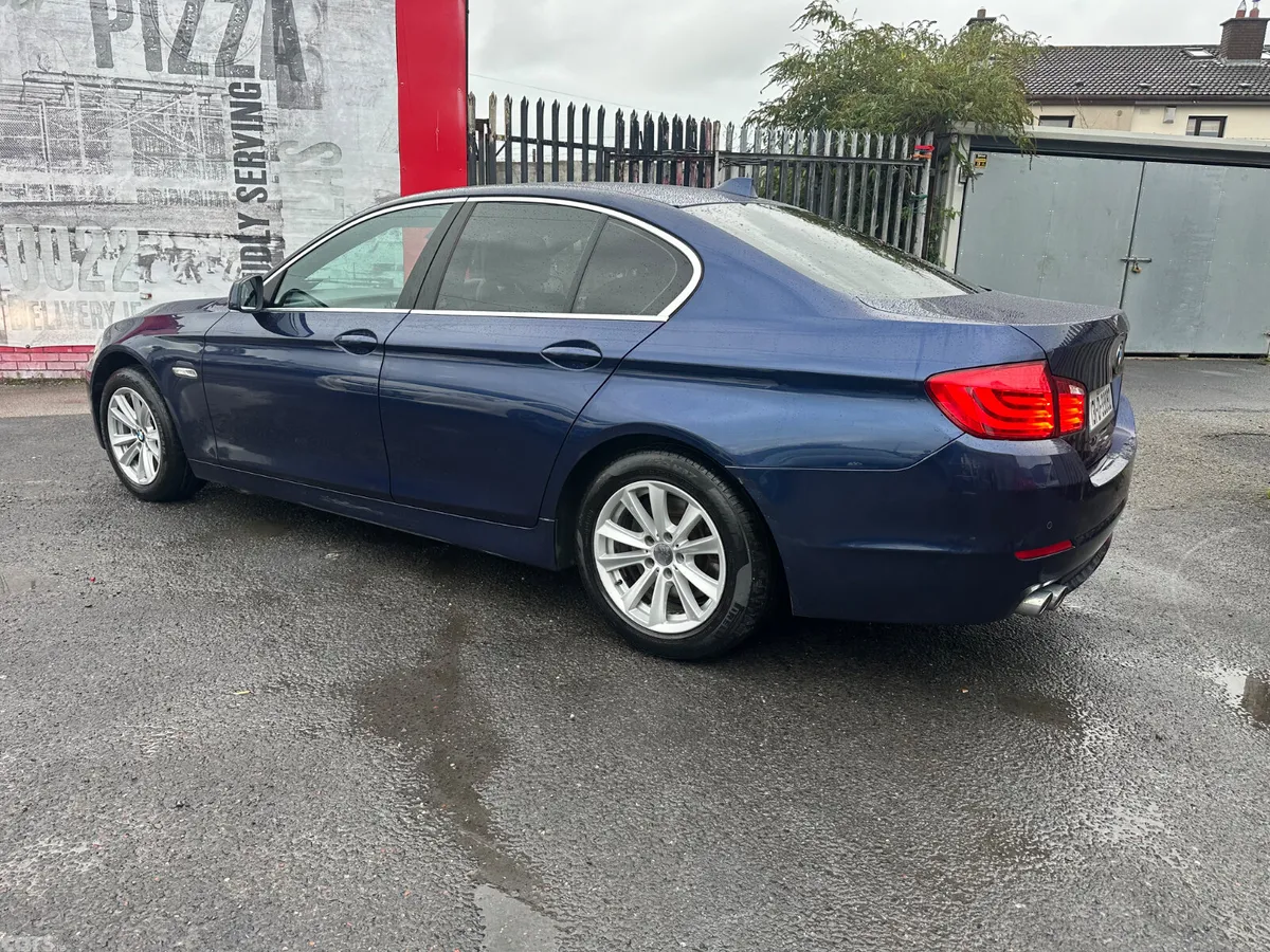 BMW 5-Series Saloon, Diesel, 2013, Blue