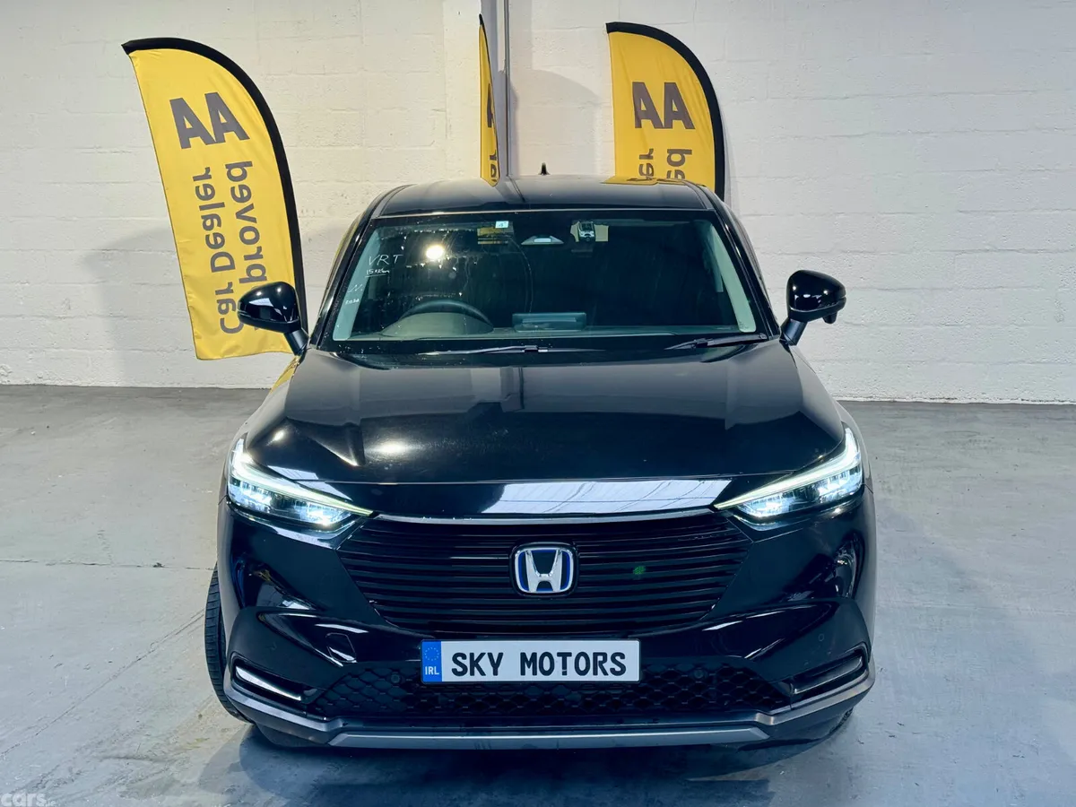 Honda Vezel SUV, Petrol Hybrid, 2023, Black
