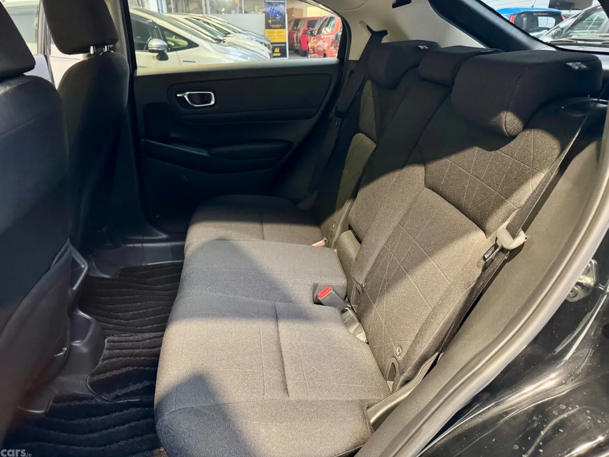 Honda Vezel SUV, Petrol Hybrid, 2023, Black