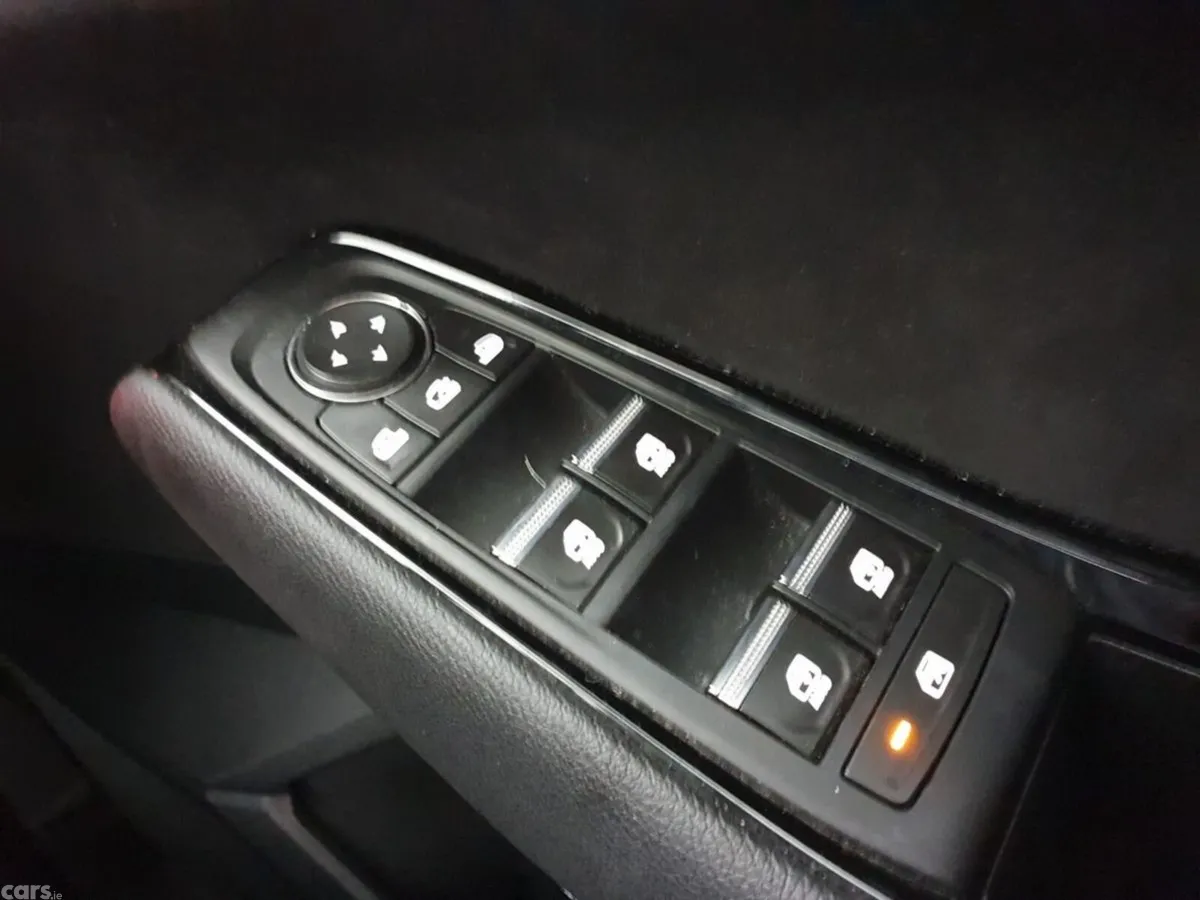 Renault Austral SUV, Petrol, 2024, Blue