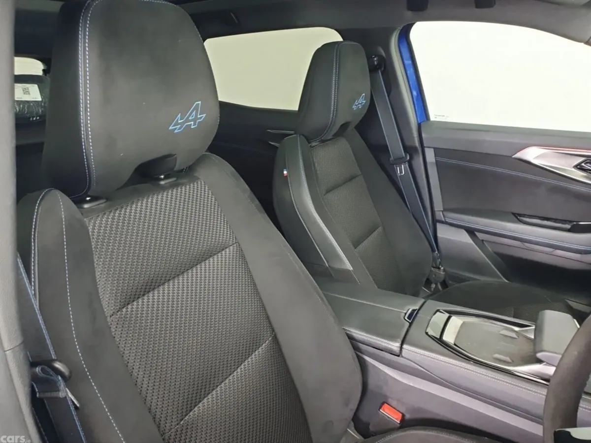 Renault Austral SUV, Petrol, 2024, Blue