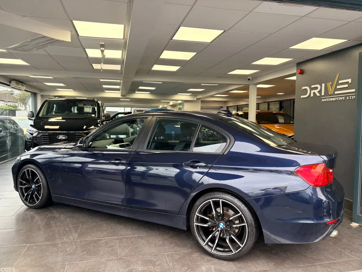 BMW 3-Series Saloon, Diesel, 2014, Blue