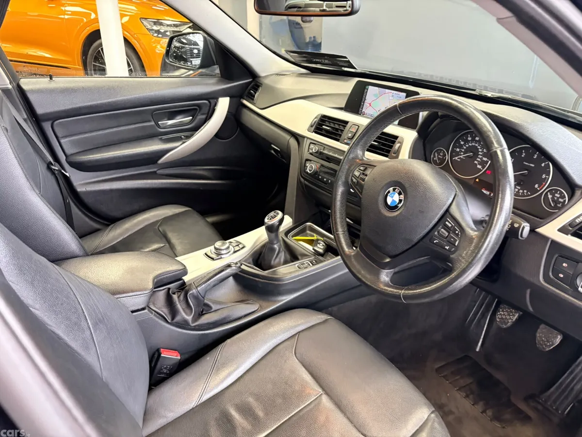 BMW 3-Series Saloon, Diesel, 2014, Blue