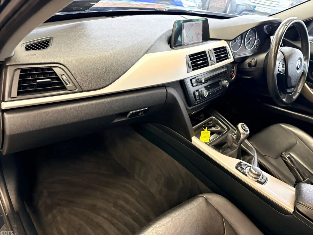 BMW 3-Series Saloon, Diesel, 2014, Blue