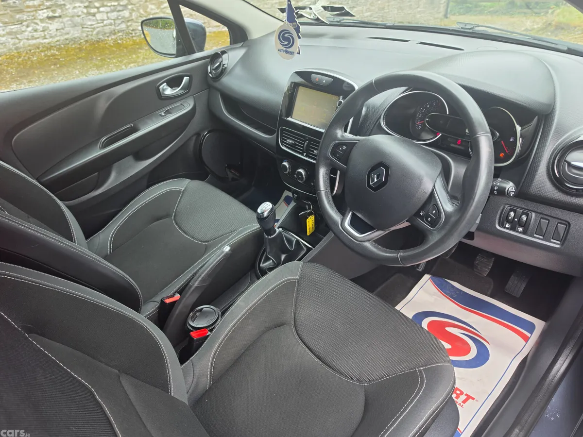 Renault Clio Hatchback, Petrol, 2017, Grey