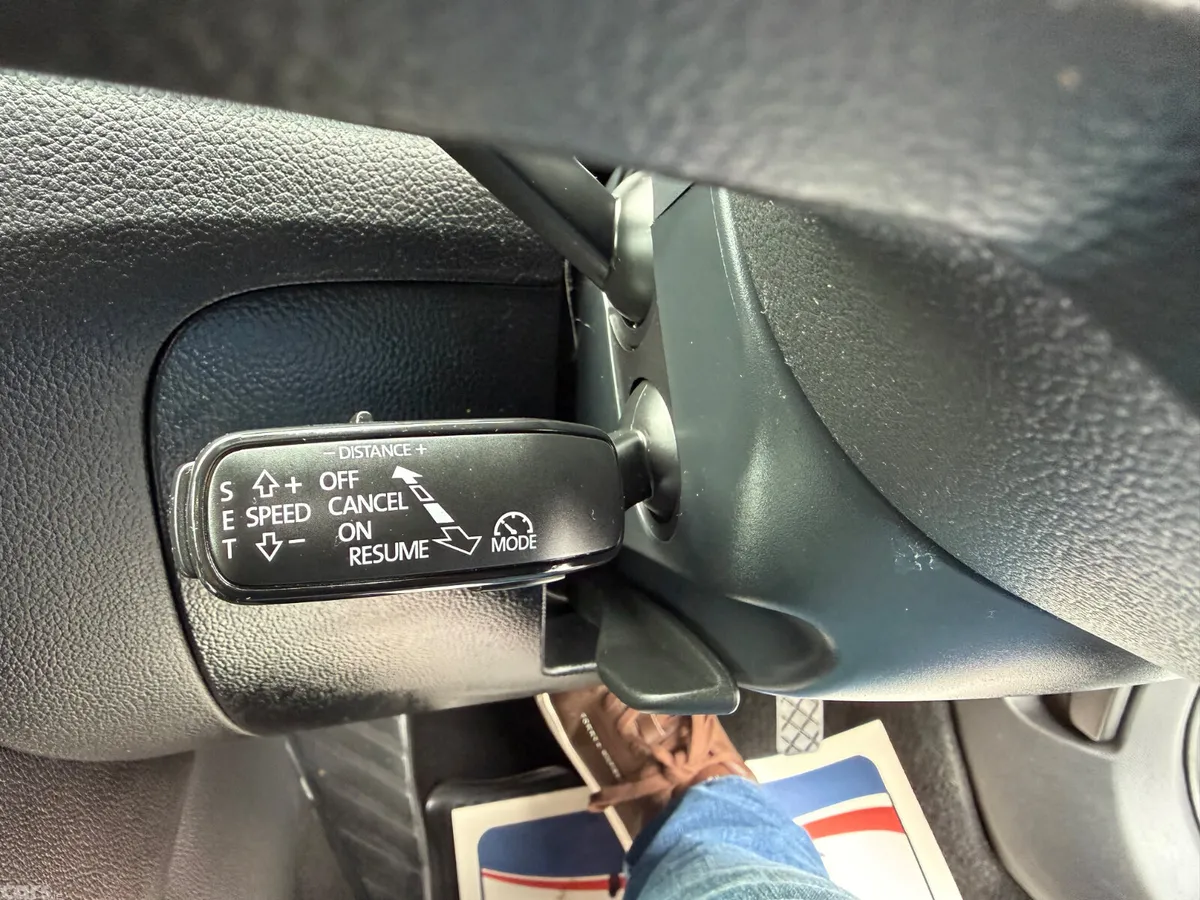Skoda Superb Hatchback, Diesel, 2018, Silver