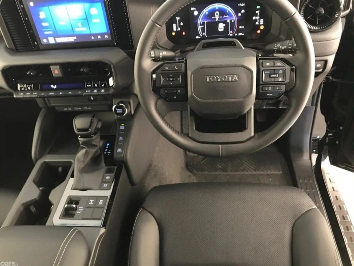 Toyota Land Cruiser SUV, 2027, Black