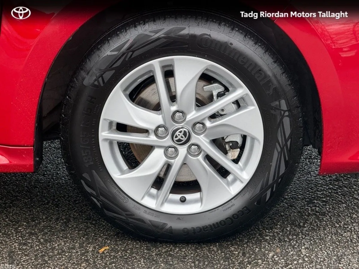 Toyota Yaris Hatchback, Petrol Hybrid, 2026, Red