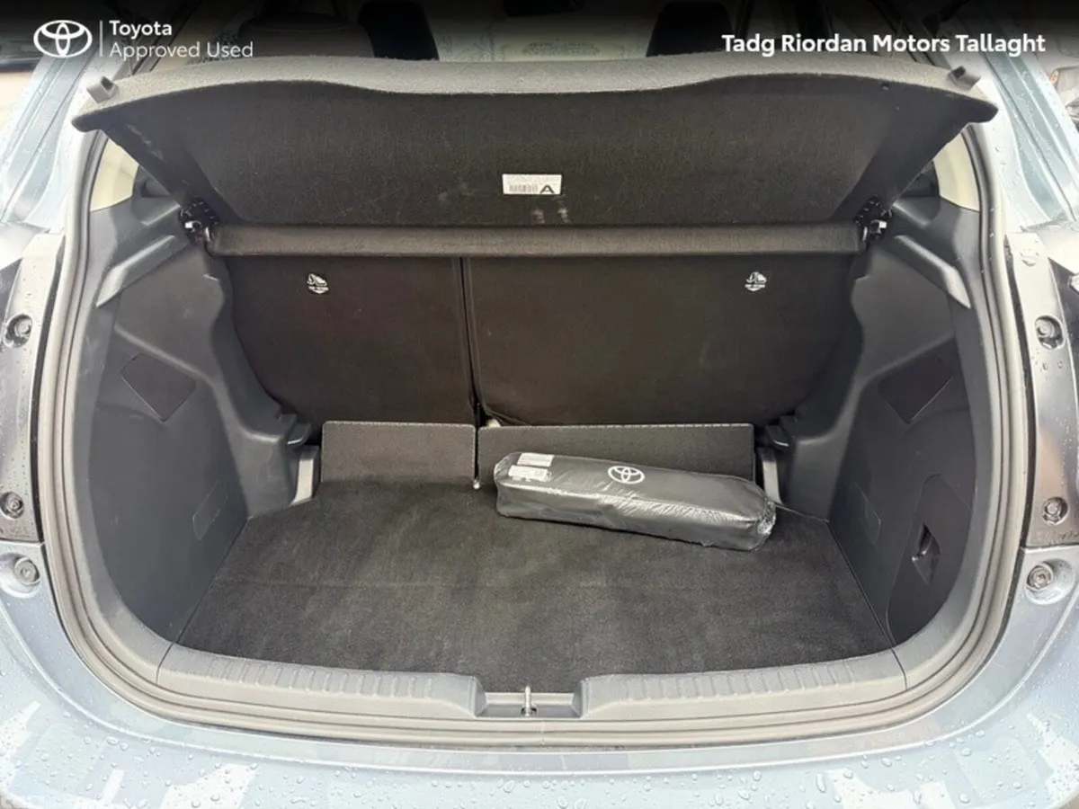 Toyota Yaris Hatchback, Petrol Hybrid, 2026, Grey