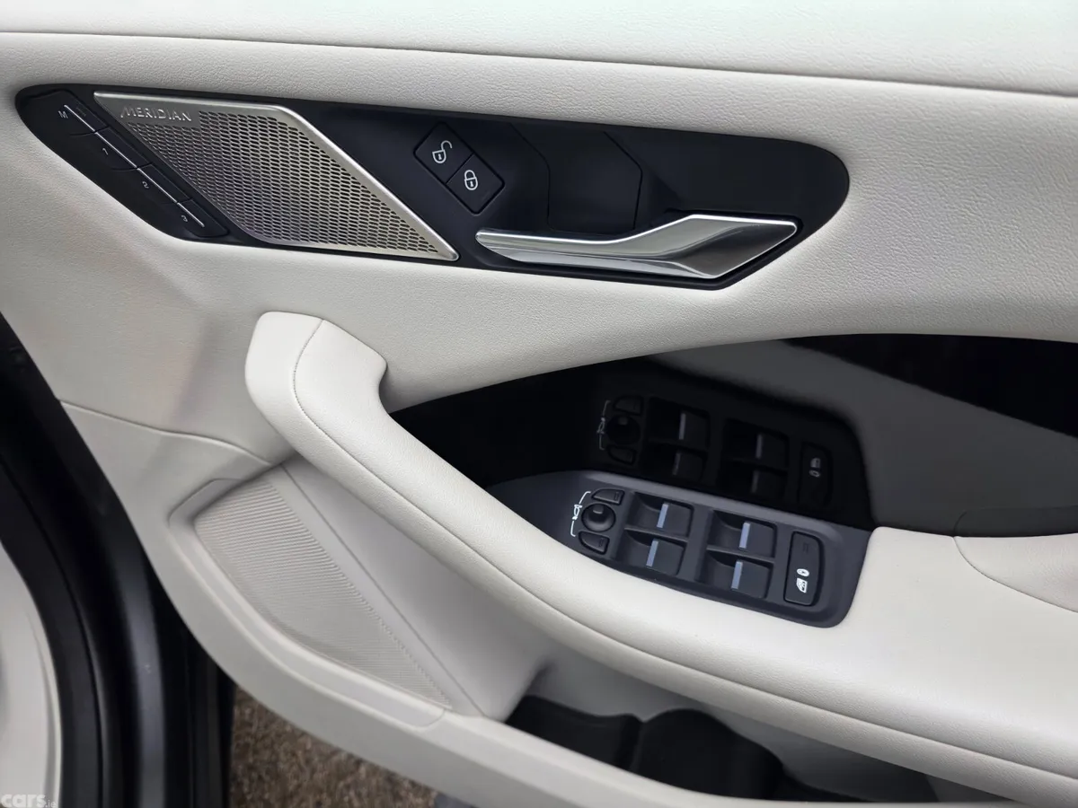 Jaguar I-Pace Hatchback, Electric, 2019, Grey