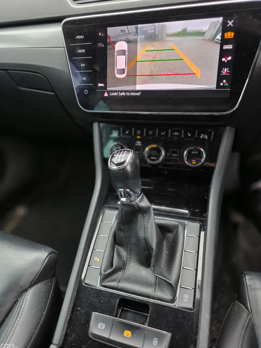 Skoda Superb Saloon, Diesel, 2018, Grey