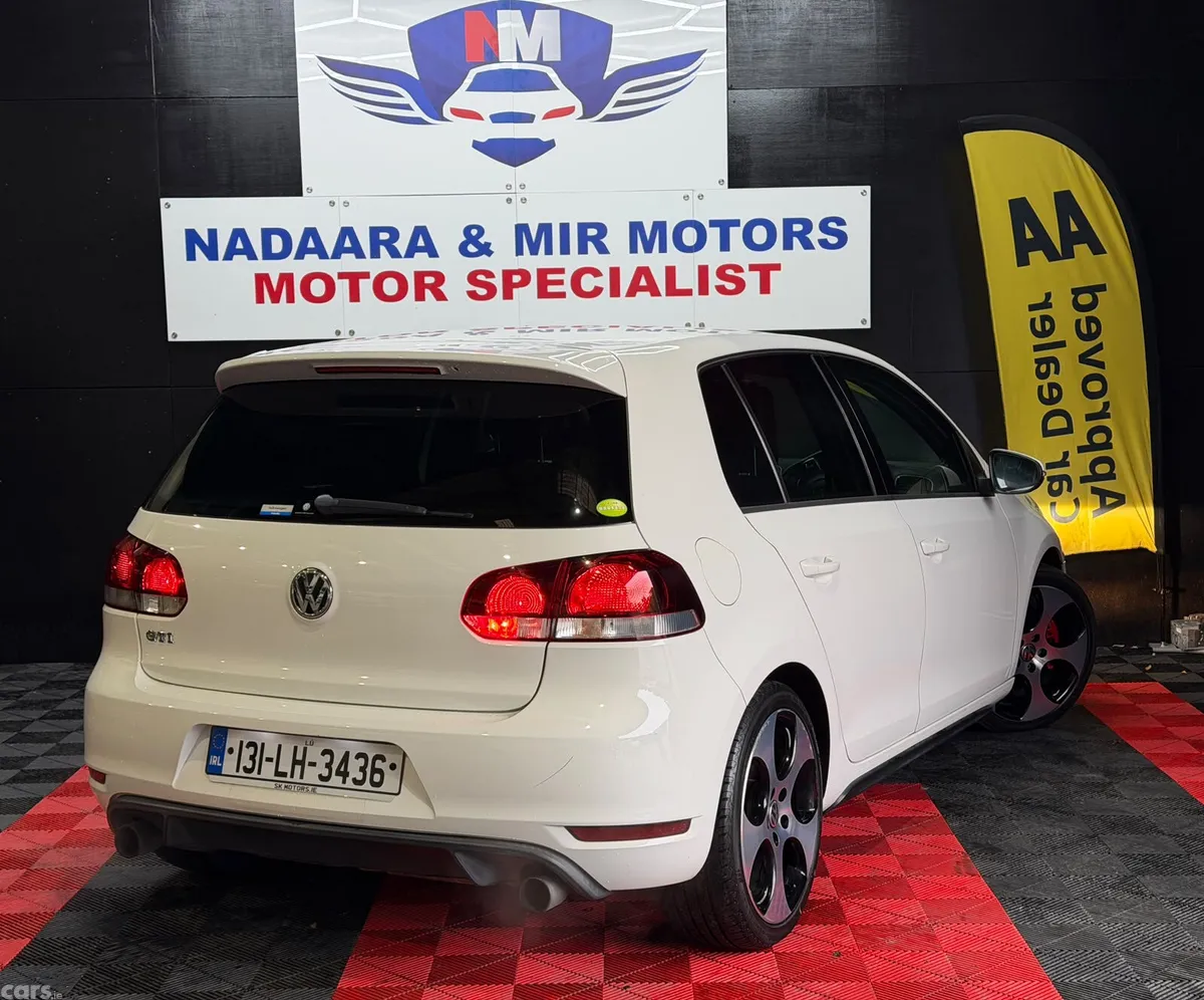 Volkswagen Golf Hatchback, Petrol, 2013, White