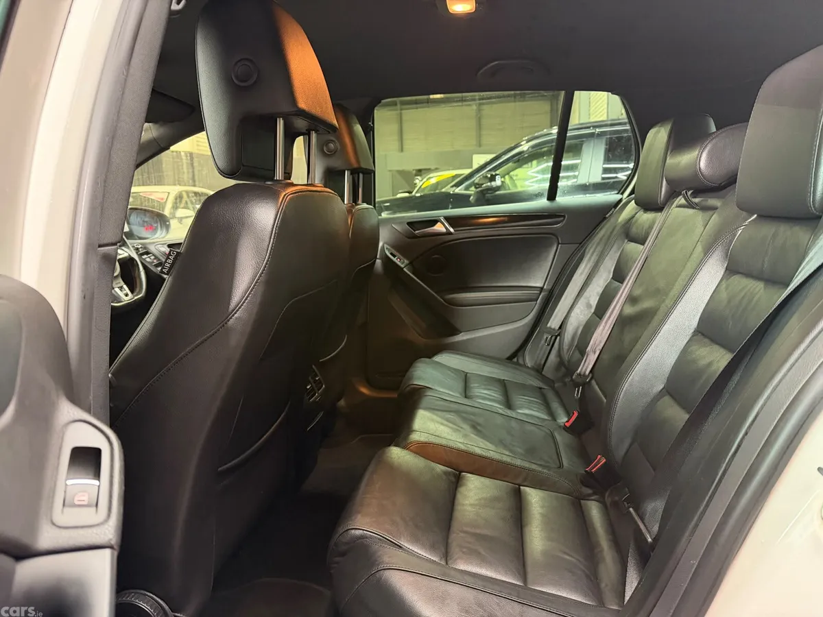 Volkswagen Golf Hatchback, Petrol, 2013, White