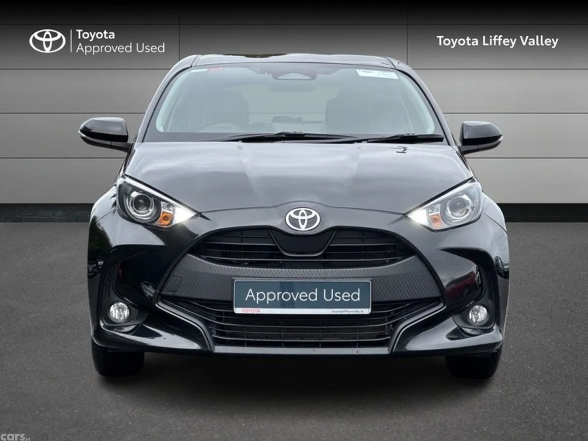 Toyota Yaris Hatchback, Petrol Hybrid, 2026, Black
