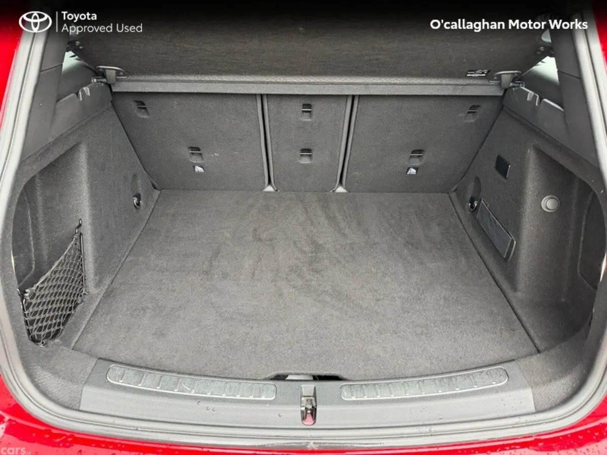 Mini Countryman Hatchback, Petrol Plug-in Hybrid, 2022, Red